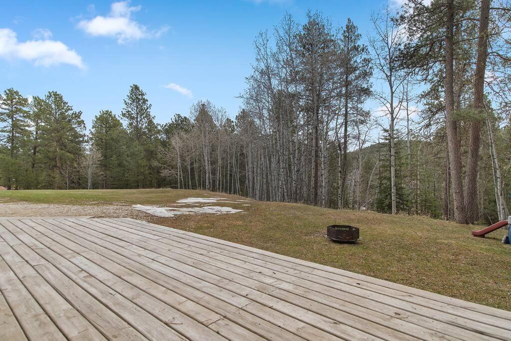 利德Blue Pine Retreat别墅 外观 照片